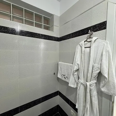 아파트 Vlora Apartments *